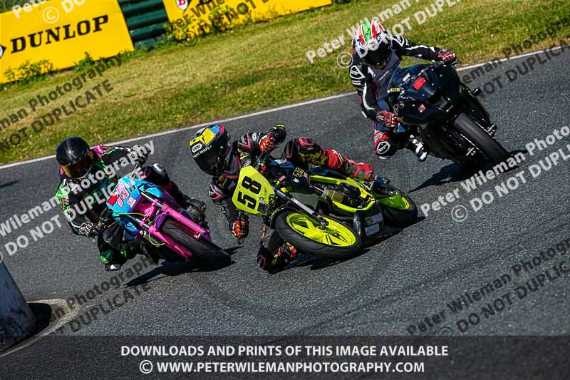 enduro digital images;event digital images;eventdigitalimages;mallory park;mallory park photographs;mallory park trackday;mallory park trackday photographs;no limits trackdays;peter wileman photography;racing digital images;trackday digital images;trackday photos